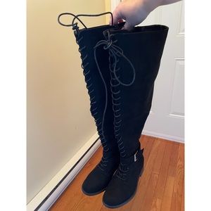 Torrid Lace Up Boots (with zipper) Size 7